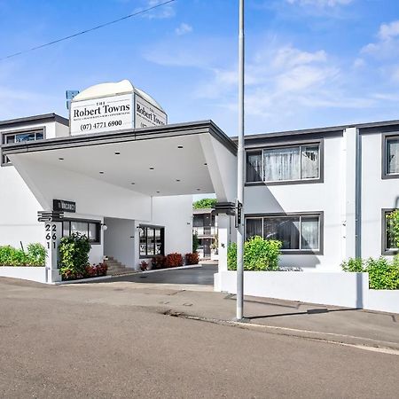 The Robert Towns Townsville Exterior foto